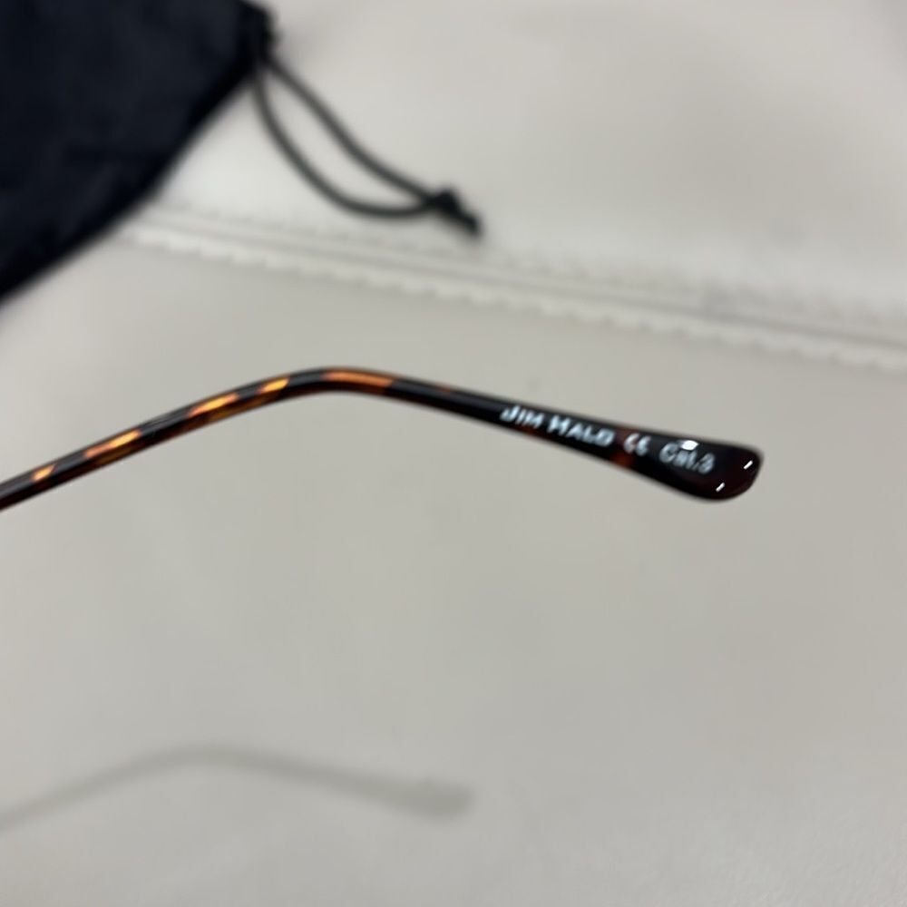 Jim Halo Round Sunglasses with Red Frame - Picture 4 of 4